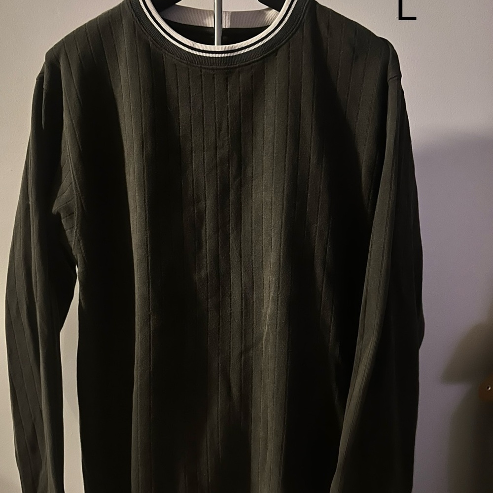 Vintage crewneck